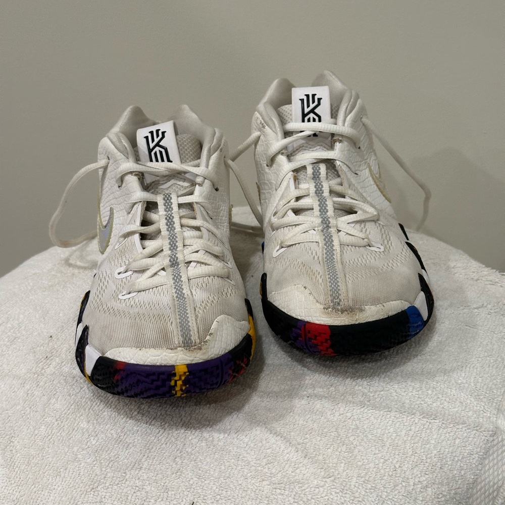 Nike Kyrie White Multicolor Sneakers
